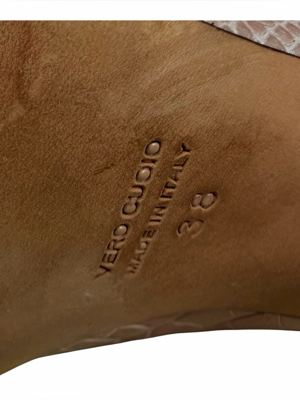 Paris Texas Women’s Tall Pink Croc-Embossed Pointed-Toe Boots